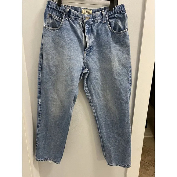 LL BEAN MEN COMFORT WAIST JEAN 35/30 SIMPLE BASIC JEAN GREAT CONDITION - Picture 1 of 12